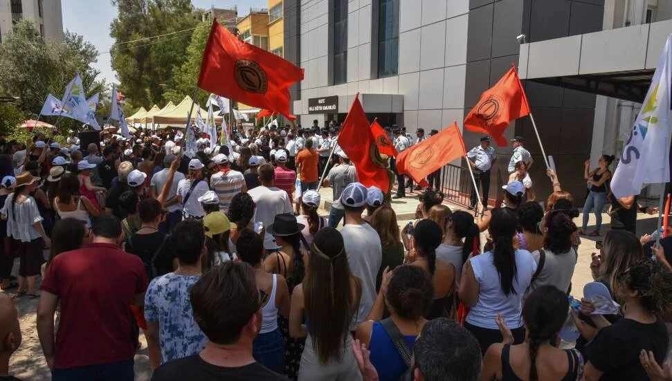 Hür-İş'ten yürüyüşe destek: Kıbrıs Türkünün değerlerine sahip çıkıyoruz