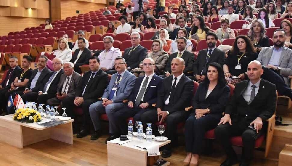 DAÜ Eczacılık Fakültesi “DAÜ Uluslararası Eczacılık Bilimleri Kongresi”ni gerçekleştirdi