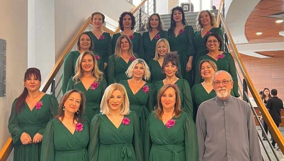 Begonvil Çok Sesli Kadınlar Korosu İzmir’de sahne aldı