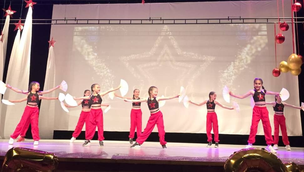 Uluslararası Gazimağusa Çocuk ve Gençlik Festivali kapsamında 21’inci İlkokullar Arası Dans Buluşması yapıldı