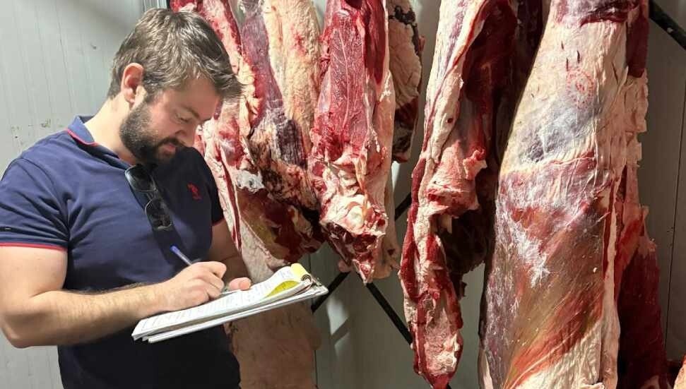 Veteriner Dairesi, hijyen ve ithalat denetimlerini sürdürüyor