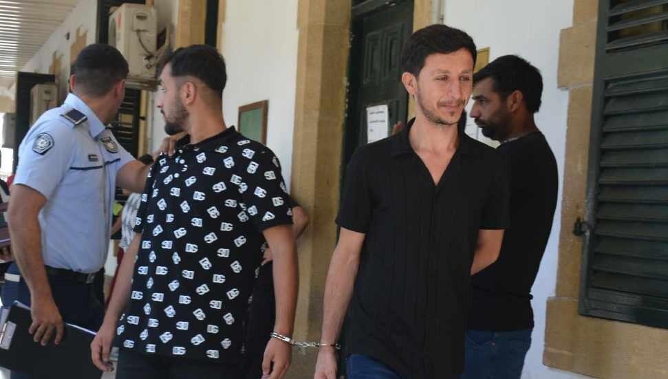 Ercan Havalimanı’nda uyuşturucu kalıntısıyla yakalanan zanlı tutuklu yargılanacak
