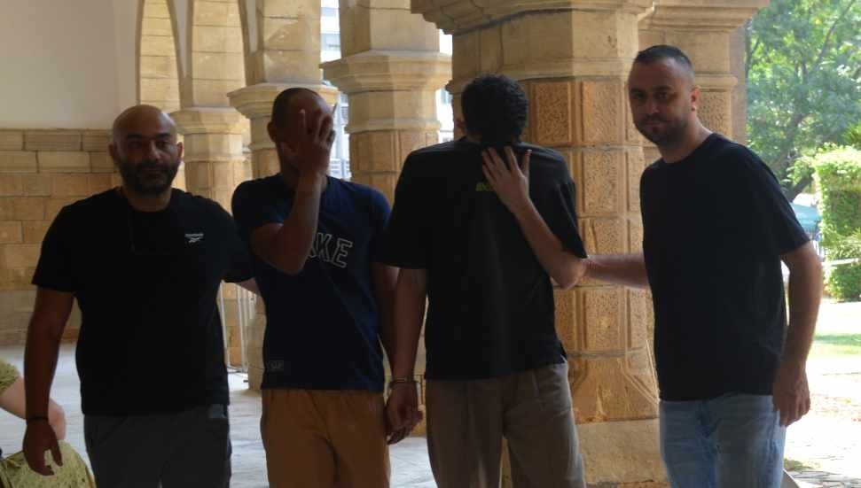 Uyuşturucudan yakalandılar: Birinin okula devam etmediği diğerinin kaçak yaşadığı ortaya çıktı