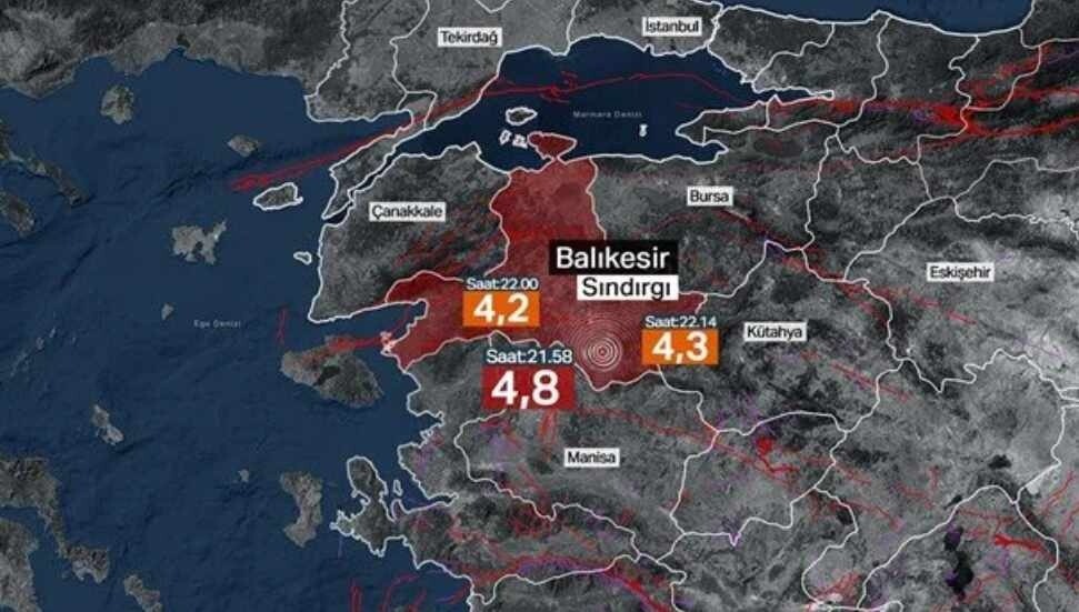 Sındırgı'da art arda 221 deprem oldu!