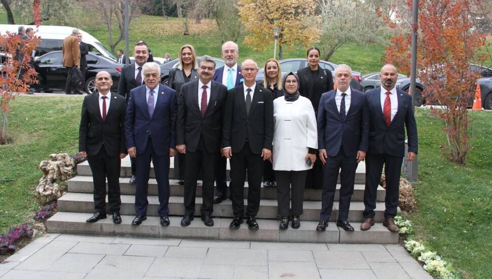 Oğuzhan Hasipoğlu, TBMM’de Türkiye–KKTC Parlamentolar Arası Dostluk Grubu ile bir araya geldi