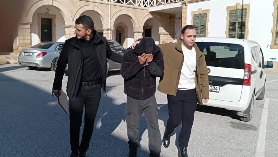 Uyuşturucu temin etmekle itham edildi: 2 gün daha tutuklu kalacak