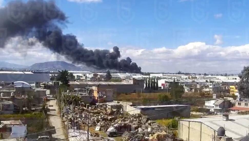 Meksika’da küçük uçak düştü: En az 7 ölü