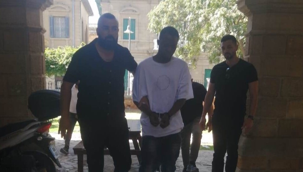 Uyuşturucu ile yakalanan Olamide Mufutau Ewenla'ya 3 gün tutukluluk kararı