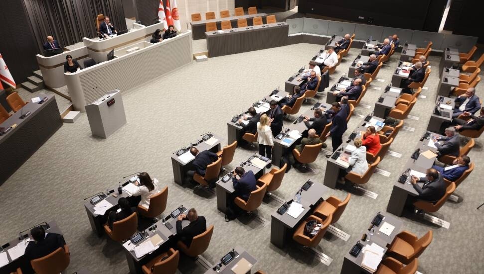 Meclis toplandı: Genel Kurul’un gündeminde 7 yasa tasarısı var