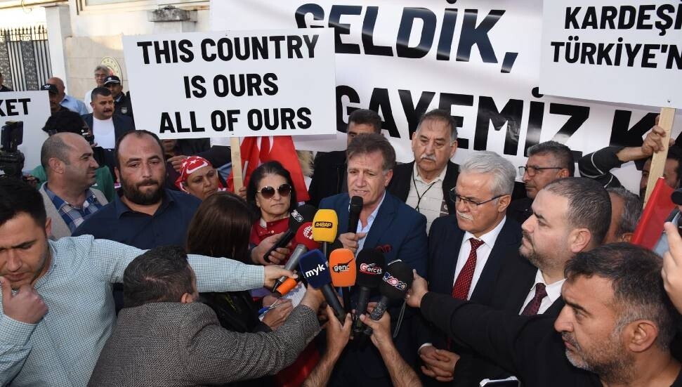 YDP Lefkoşa İlçe Teşkilatı’ndan eylem: Kimse anavatanla hesaplaşamaz