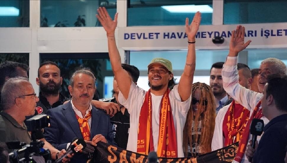 Galatasaray, Leroy Sane'yi kadrosuna kattı