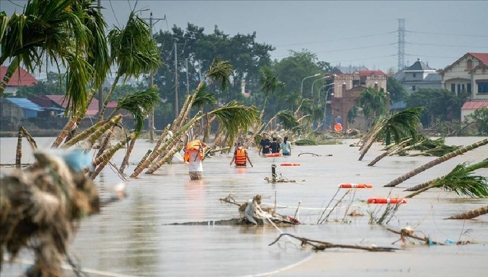 Vietnam'da sel ve heyelanlar nedeniyle 10 kişi öldü