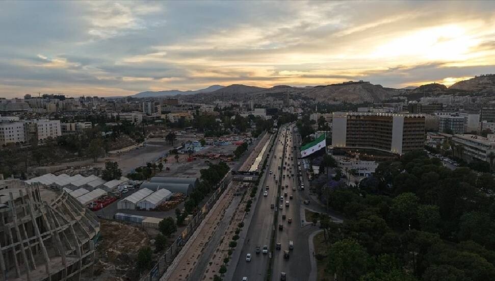ABD yaptırımlarının kalkması Suriye'nin yeniden inşa sürecine ivme kazandıracak