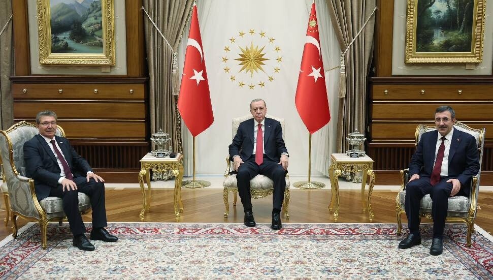 Başbakan Ünal Üstel, Türkiye Cumhurbaşkanı Erdoğan ile görüştü
