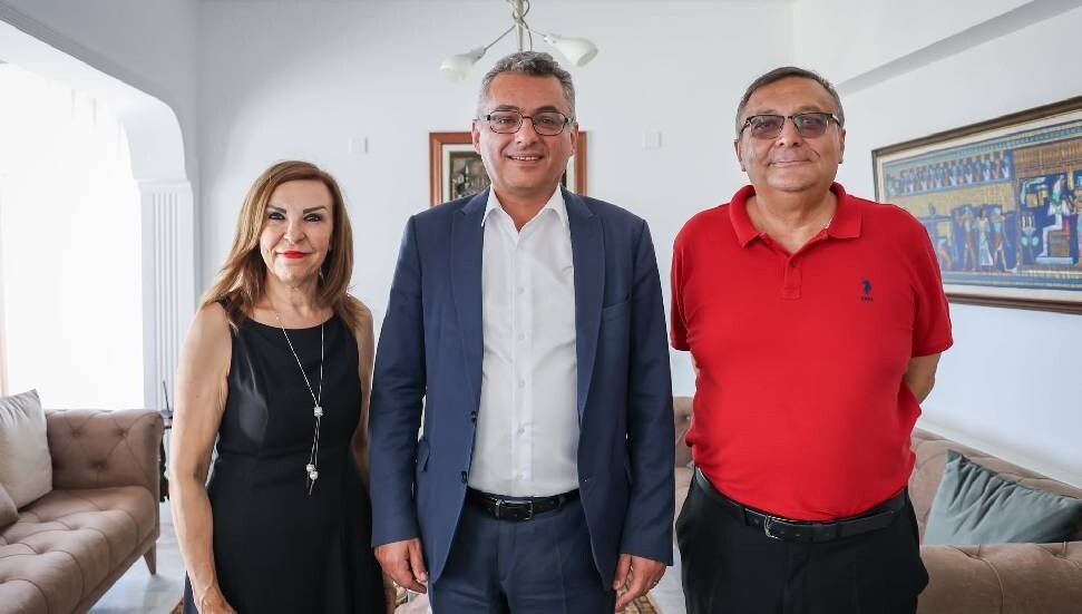 Tufan Erhürman'dan Şefik'ten sonra Dizdarlı çiftine ziyaret