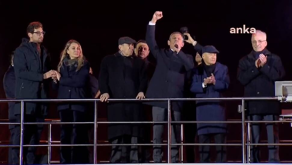 Özgür Özel: Ekrem Başkan gözaltındayken bize uyku yok, durmak yok