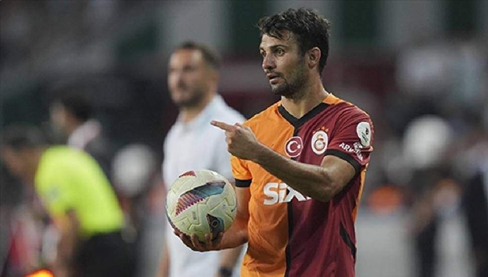 Galatasaray, Fransız futbolcu Dubois'le yollarını ayırdı
