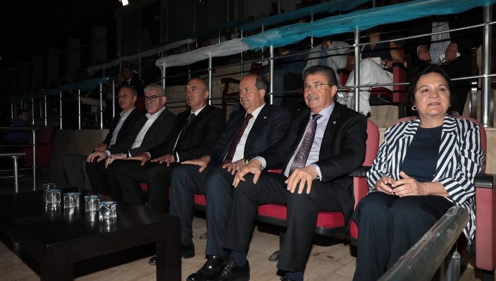 Başbakan Ünal Üstel, Lefke Türk Spor Kulübü’nü tebrik etti