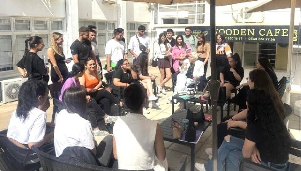 DAÜ’de ‘Bir Fincan Sohbet’ başlıklı etkinlik gerçekleştirildi