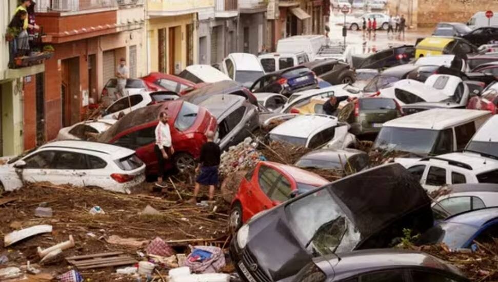 Valencia'daki sel felaketinde ölü sayısı 160'a dayandı