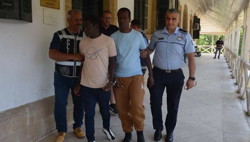 Güney'e geçmek için gizli ittifak kuran zanlılar,  2’şer ay hapse mahkum edildi