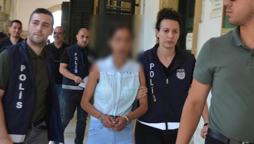 Lefkoşa’da dehşet: 9 yaşındaki oğlunu boğmaya teşebbüs ettiği iddia edilen anne 3 gün tutuklu kalacak
