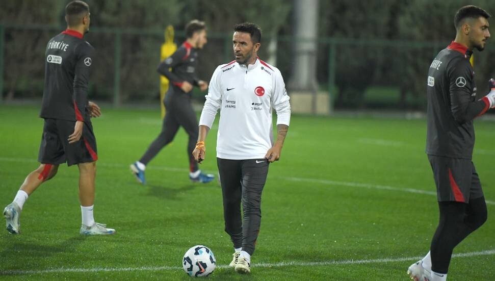 Gökhan Gönül: Güney Kıbrıs’tan sonra en yaşlı oyuncu ortalaması Türkiye'nin