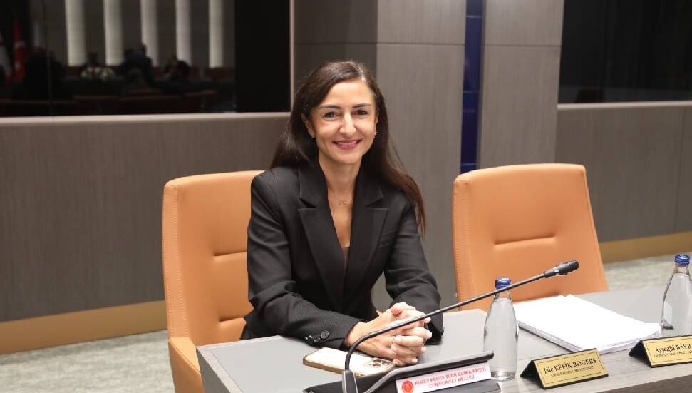 Jale Refik Rogers: Sağlık sisteminde güven kaybı endişe verici